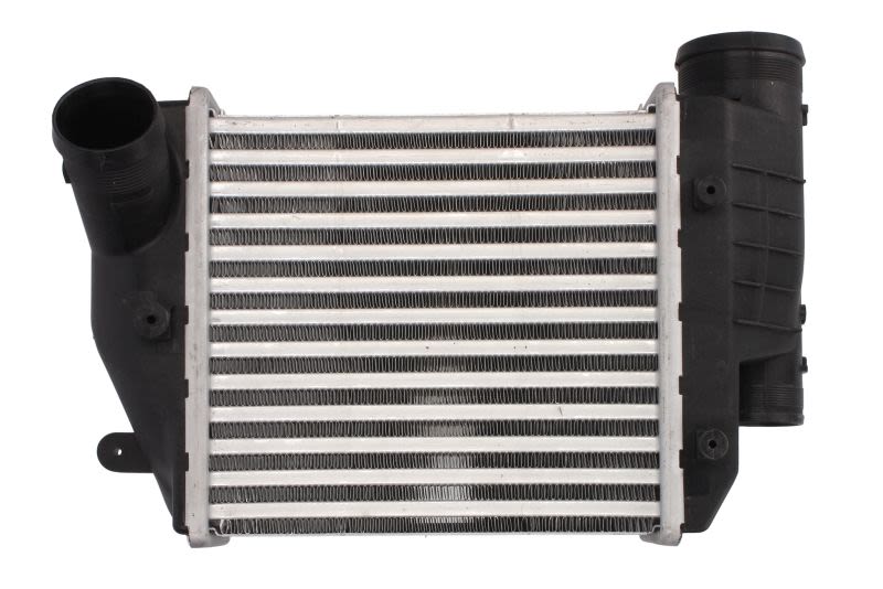 Enfriador de aire de carga (intercooler) NISSENS 96576