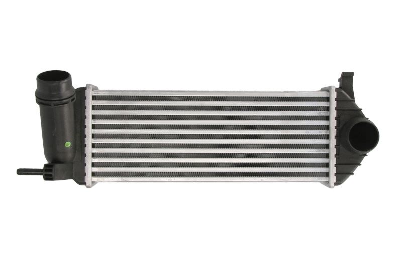 Enfriador de aire de carga (intercooler) NRF 30962 para Mercedes-Benz Citan (MPV)