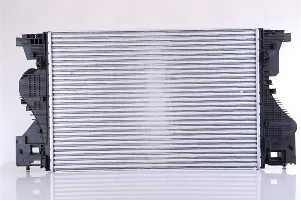 Enfriador de aire de carga (intercooler) NISSENS 961559 para Mercedes-Benz Clase A (V177) 2018-