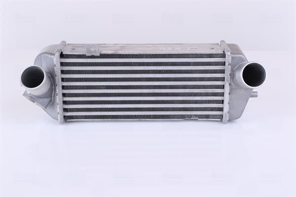 Enfriador de aire de carga (intercooler) NISSENS 96558
