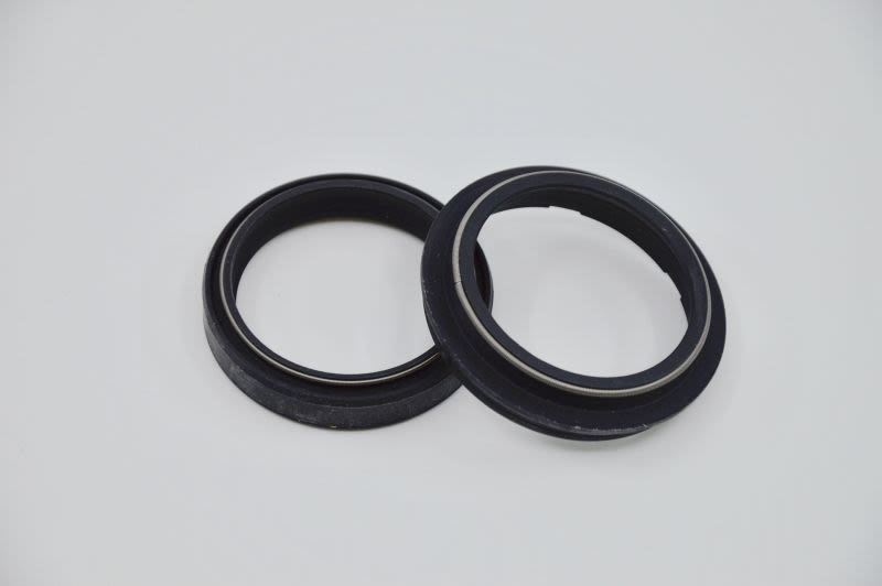 Juego de retenes de suspensión delanteros SKF KITB-43W para BMW F