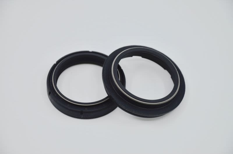 Juego de retenes de suspensión delanteros SKF KITB-43K para Beta Xtrainer 125-1731