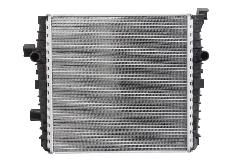 Radiador de motor NISSENS 65323