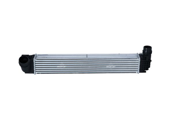 Enfriador de aire de carga (intercooler) NRF 30268 para Renault Fluence