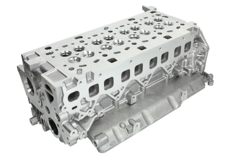 Culata AMC 908325 para Nissan Navara NP300