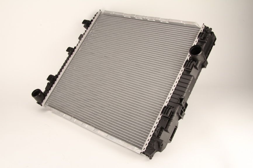 Radiador de motor THERMOTEC D7ME010TT para Mercedes-Benz Atego