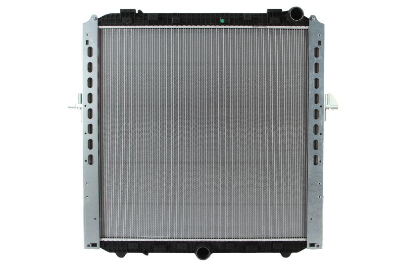 Radiador de motor NISSENS 67175