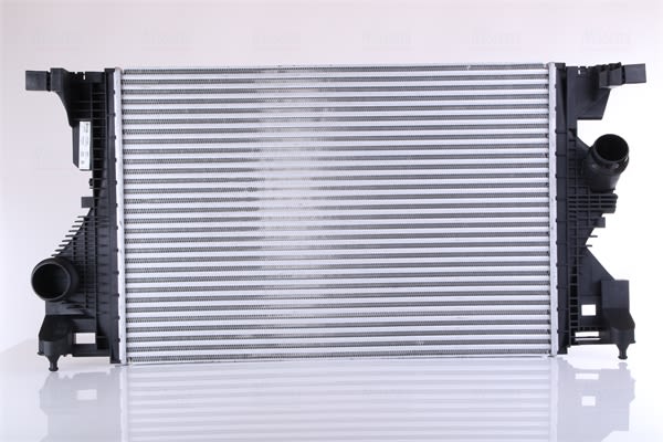Enfriador de aire de carga (intercooler) NISSENS 961559 para Mercedes-Benz Clase A (V177) 2018-