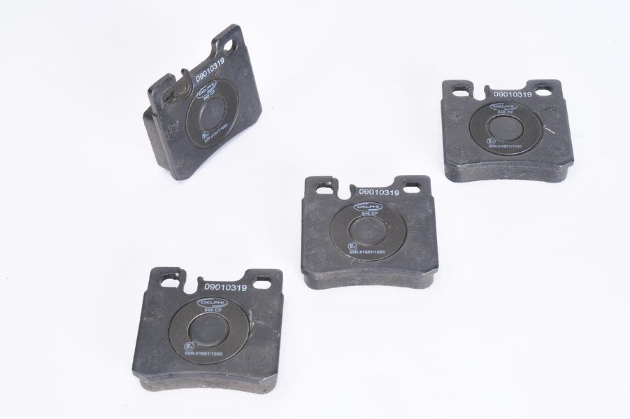 Pastillas de freno de disco DELPHI LP946 para Mercedes-Benz Clase C (W202) 1993-2000